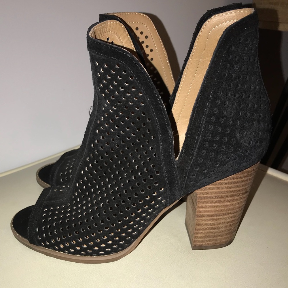 Lucky Brand Bootie Peep Toe Larise